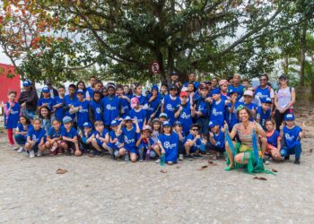 Ação Route de Limpeza na Praia da Daniela, Santa Catarina