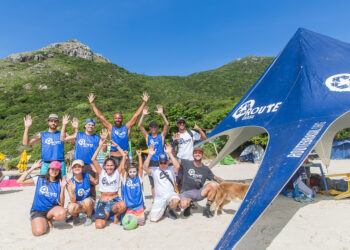 Ação Route de Limpeza de Praia no WQS Layback Floripa