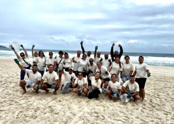 Transformando a Praia da Barra da Tijuca: Uma ação de limpeza impactante da Route Institute