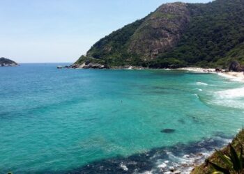 Layback Pro e Route Institute impactam a Prainha no Rio de Janeiro por meio do evento Aquele Abraço