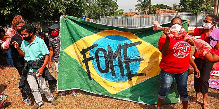 Causas e efeitos da pobreza e da fome vitimam milhões de pessoas no Brasil