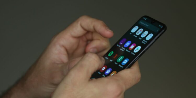 Áudio e vídeo acelerados podem afetar capacidade de reter informação